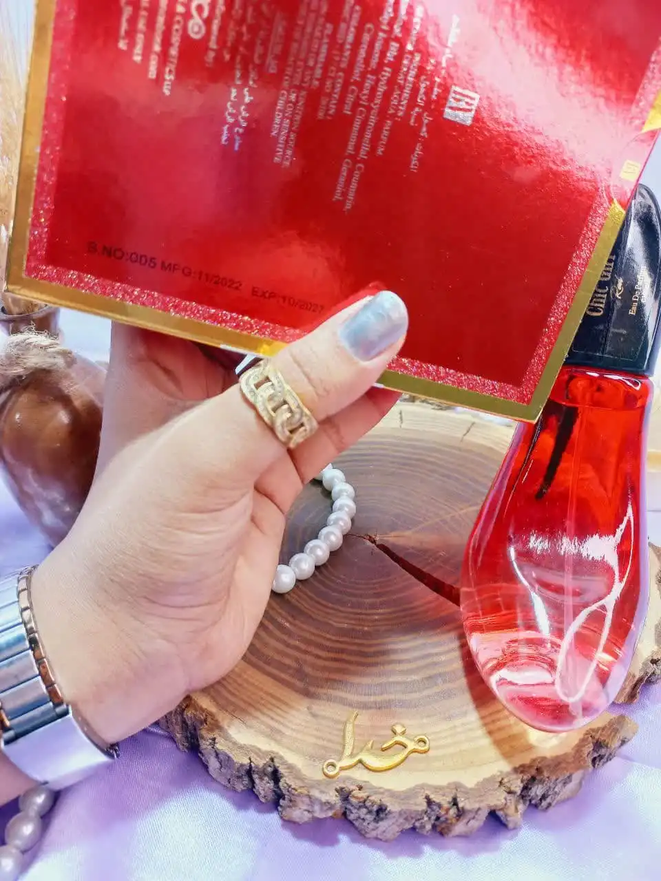 ادکلن چیک گرل قرمز CHIC GIRL RED حجم 100 میلی لیتر اورجینال اماراتی