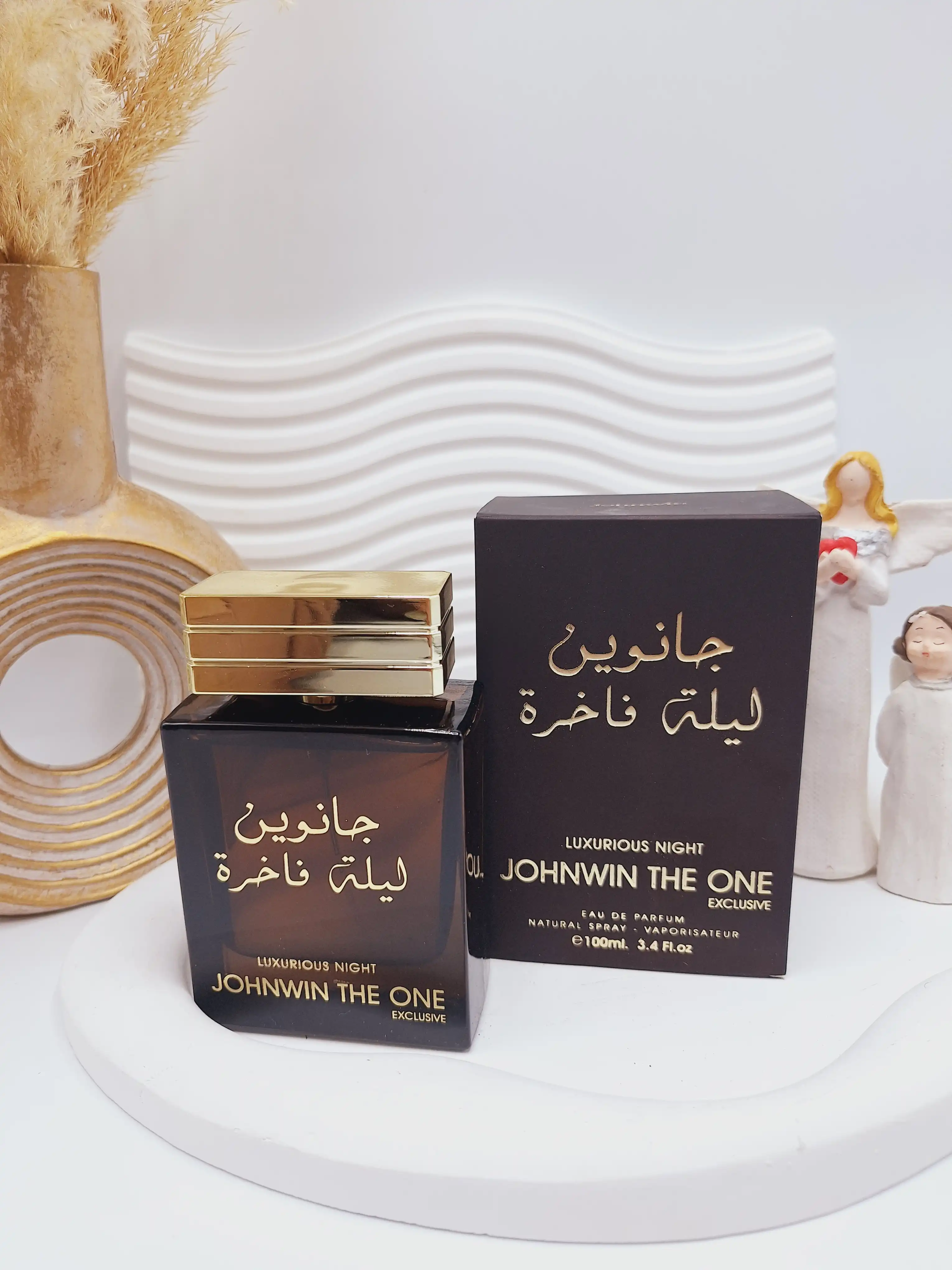 ادکلن 100 میل شرکتی ماندگاری 8 ساعته مدل جانوین لیلة فاخرة کد 0571