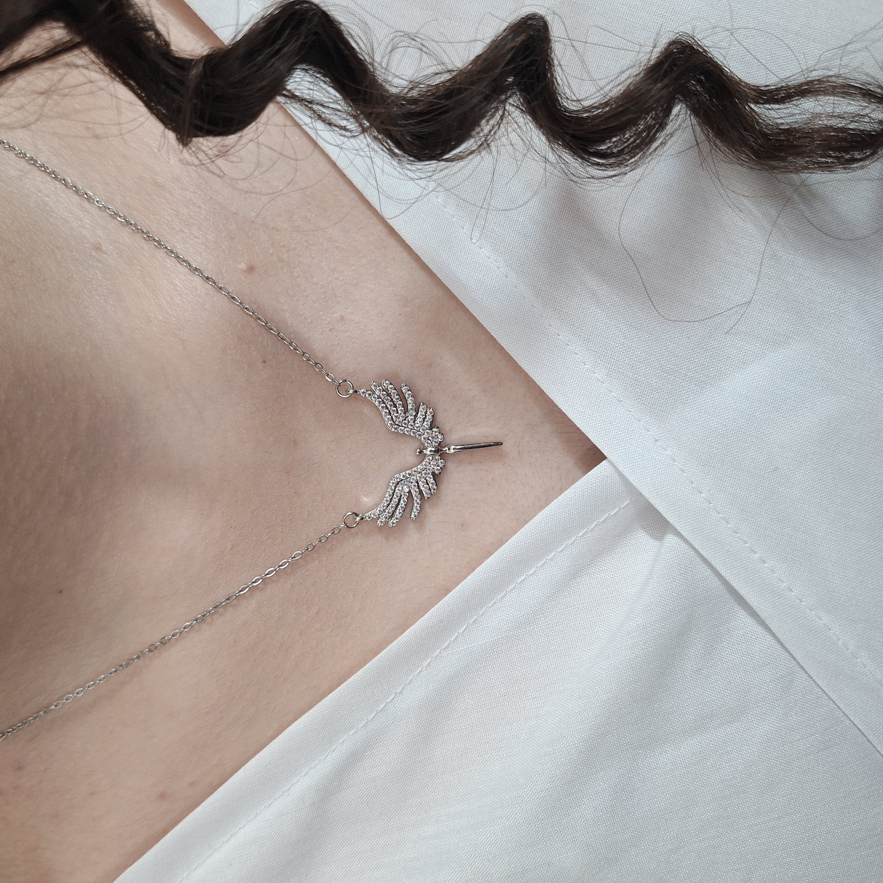 گردنبند طرح فرشته رنگ نقره ای